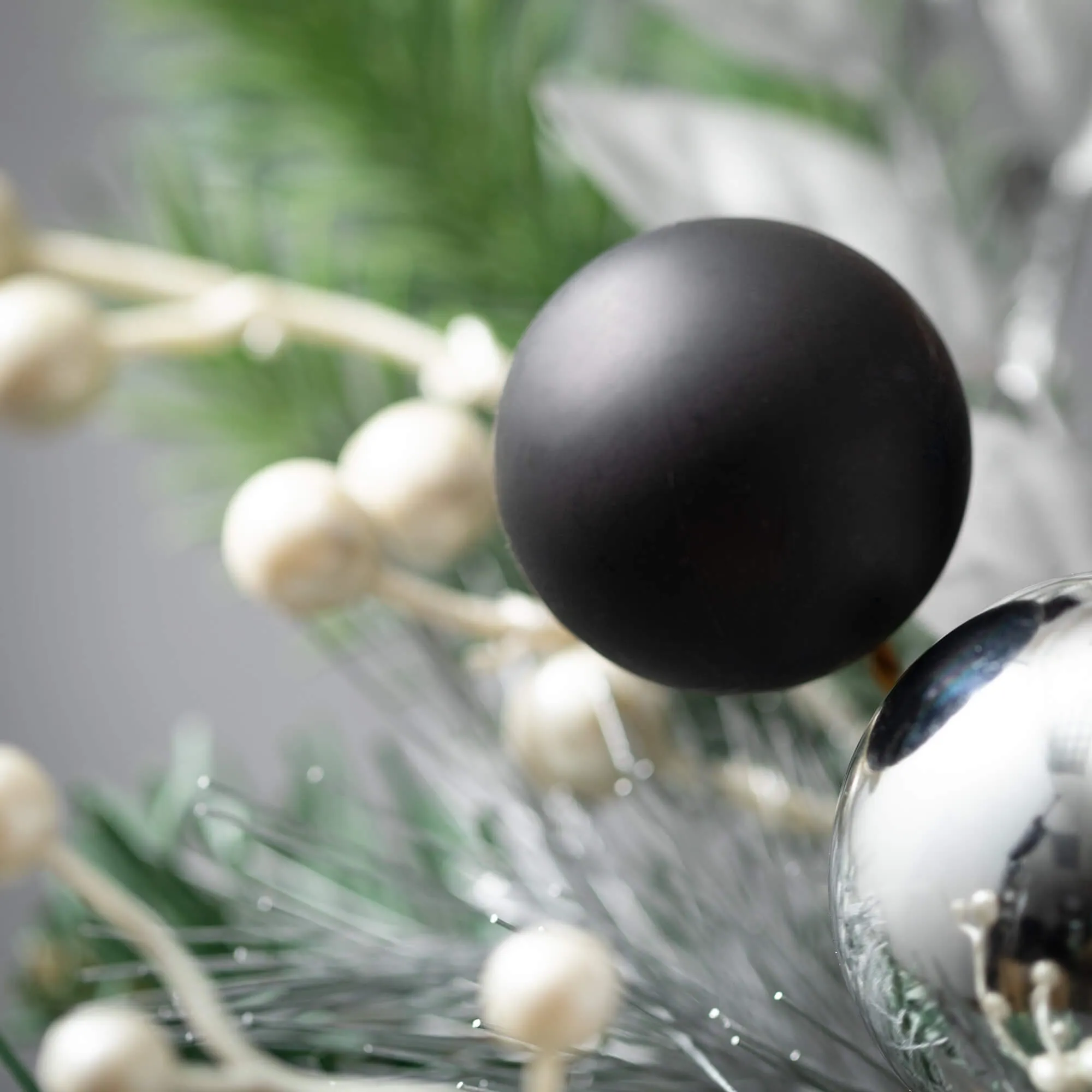 Black Ball Pine Garland