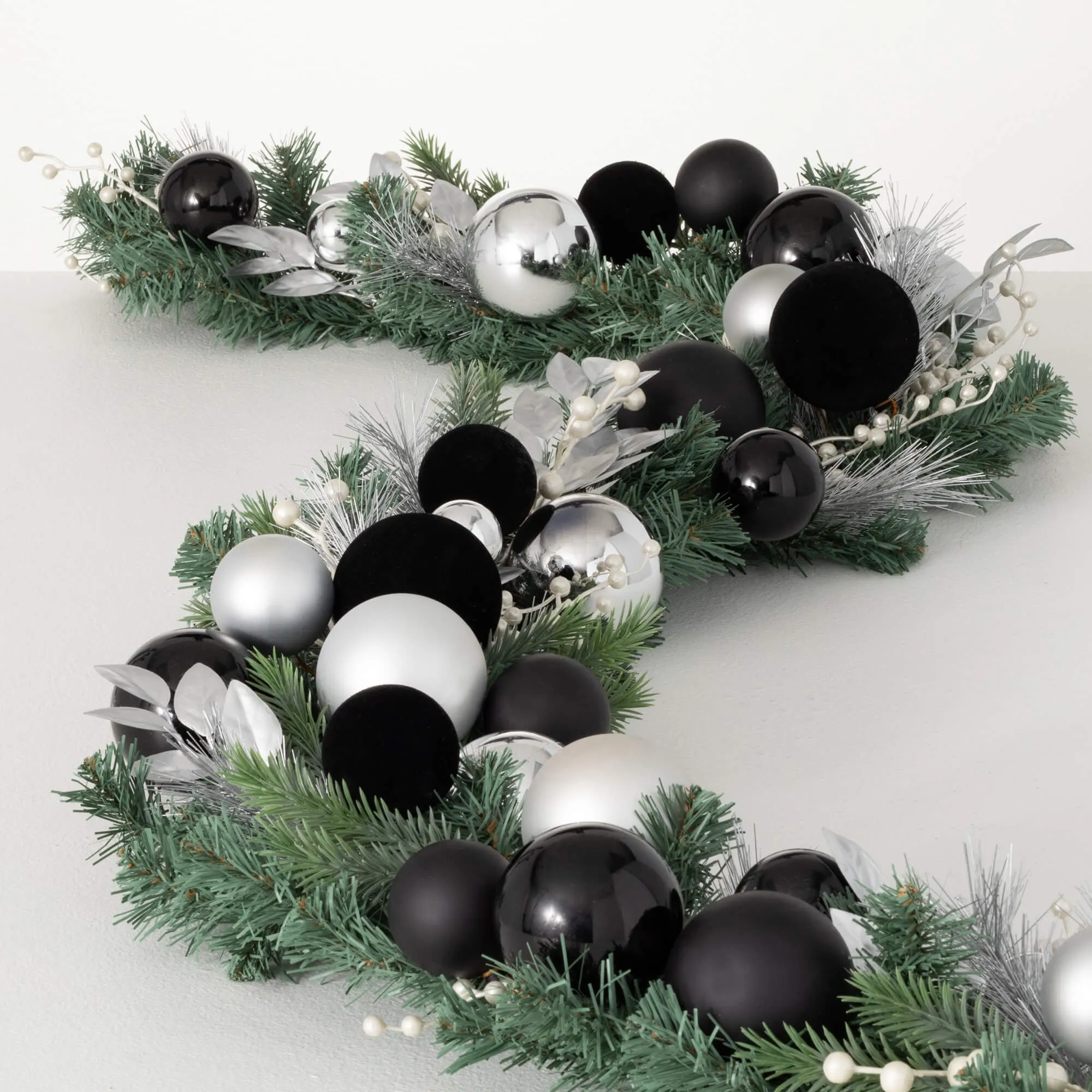Black Ball Pine Garland